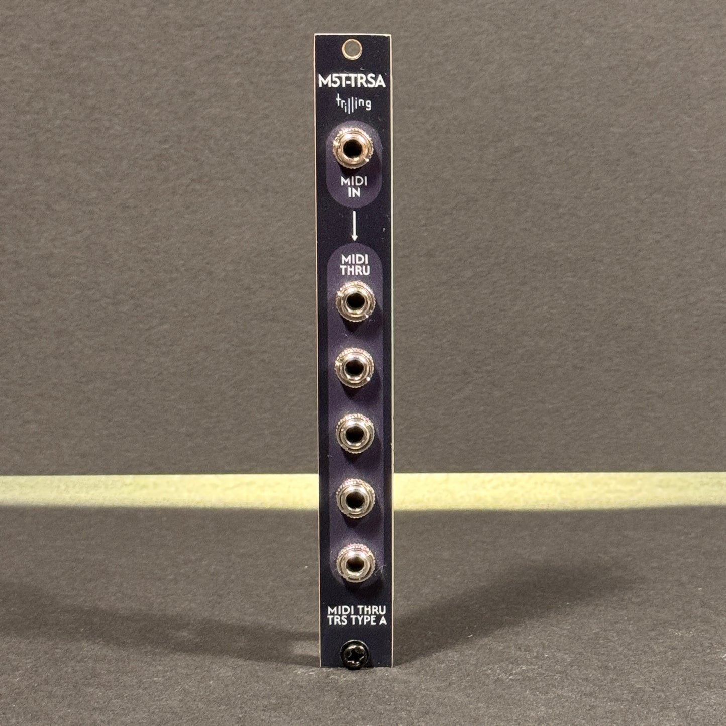 M5T-TRSA - MIDI Thru TRS Type A